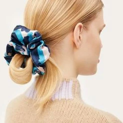 Stine Goya Cady Naia Abstract Leaf Scrunchy