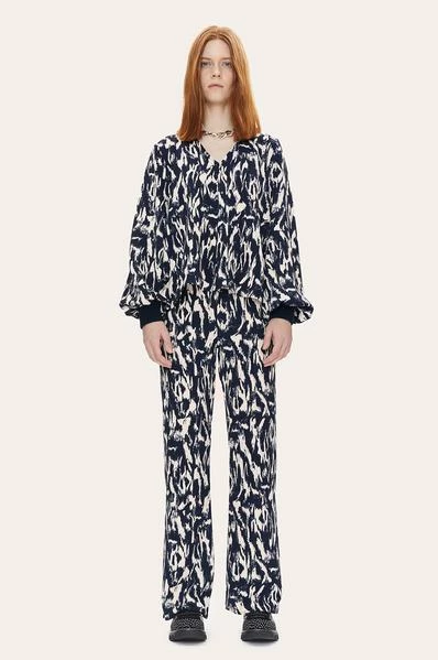 Stine Goya Cyrene Top Navy Abstract Landscape 3 Stine Goya Cyrene Top Navy Abstract Landscape