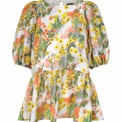 Stine Goya Liw Top - Artist Canvas Daytime