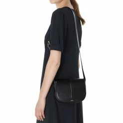 A.P.C. Black Leather Betty Bag 7 A.P.C. Black Leather Betty Bag