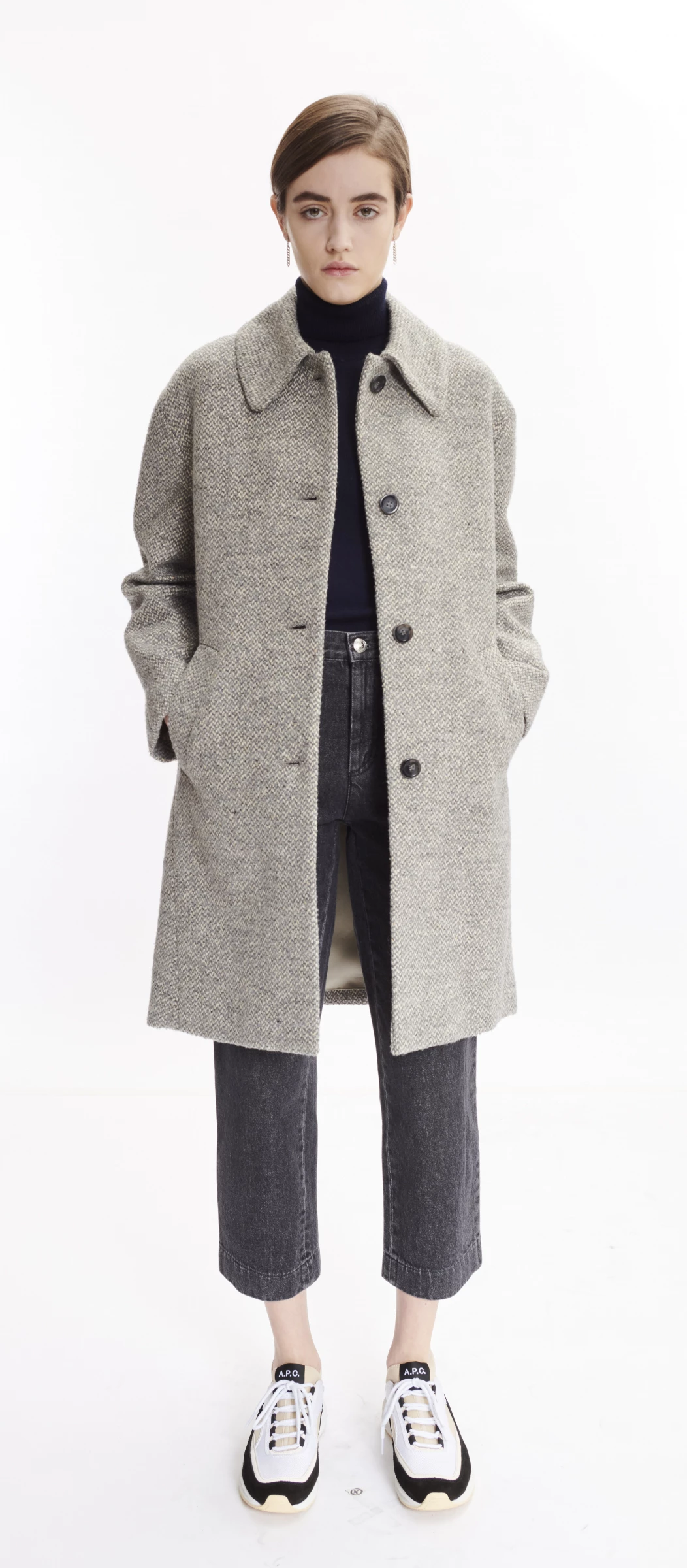 A.P.C. Gloria Mantel 4 A.P.C. Gloria Mantel